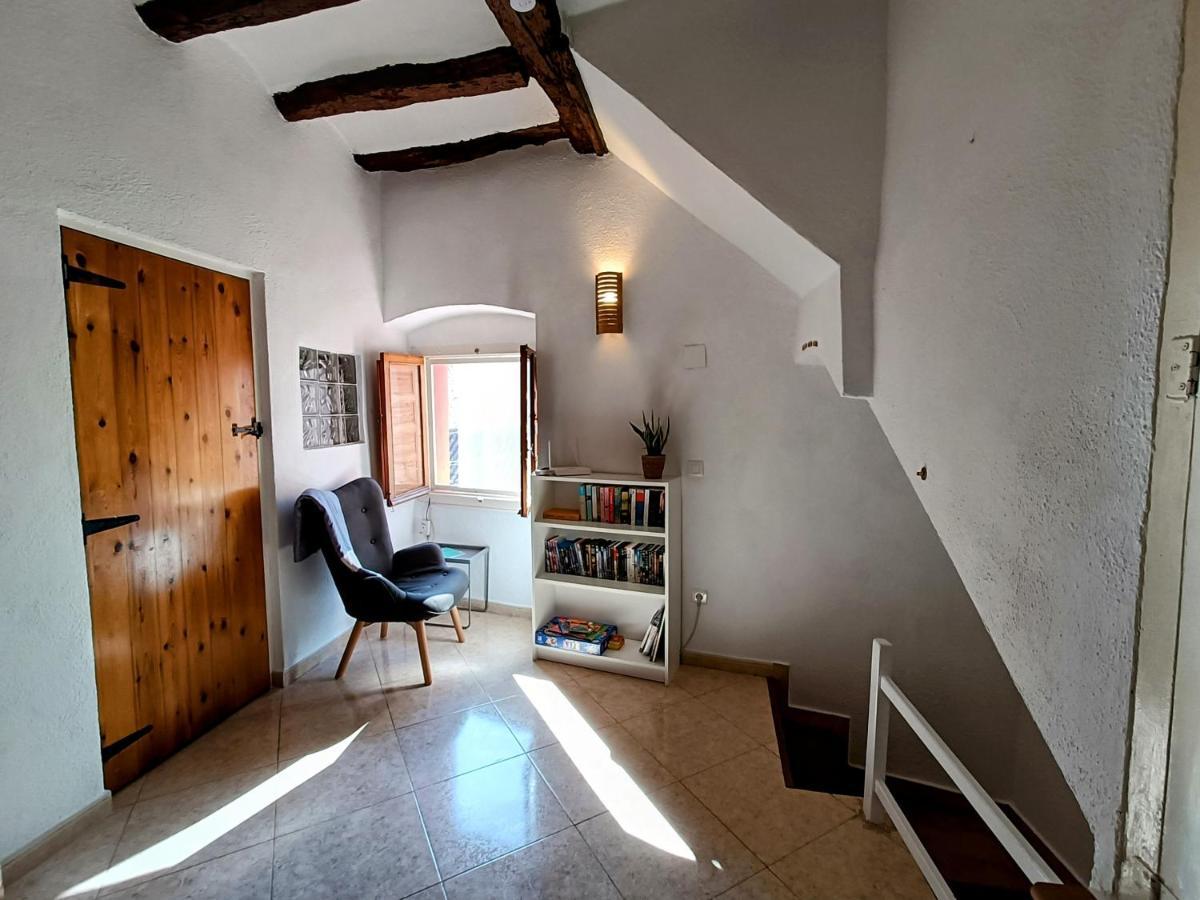 Casa En La Valleta Holiday home Ginestar