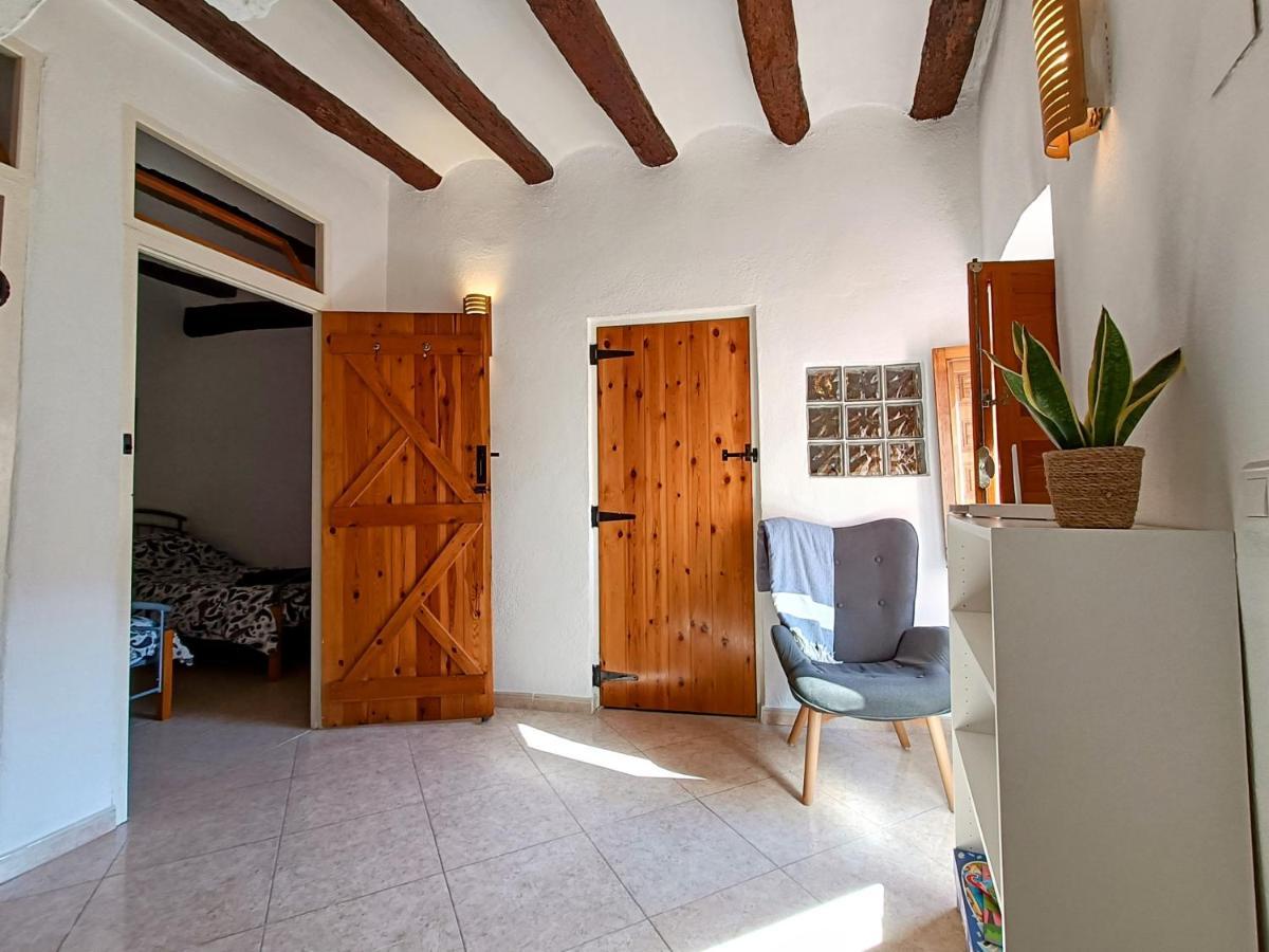 Casa En La Valleta Holiday home Ginestar