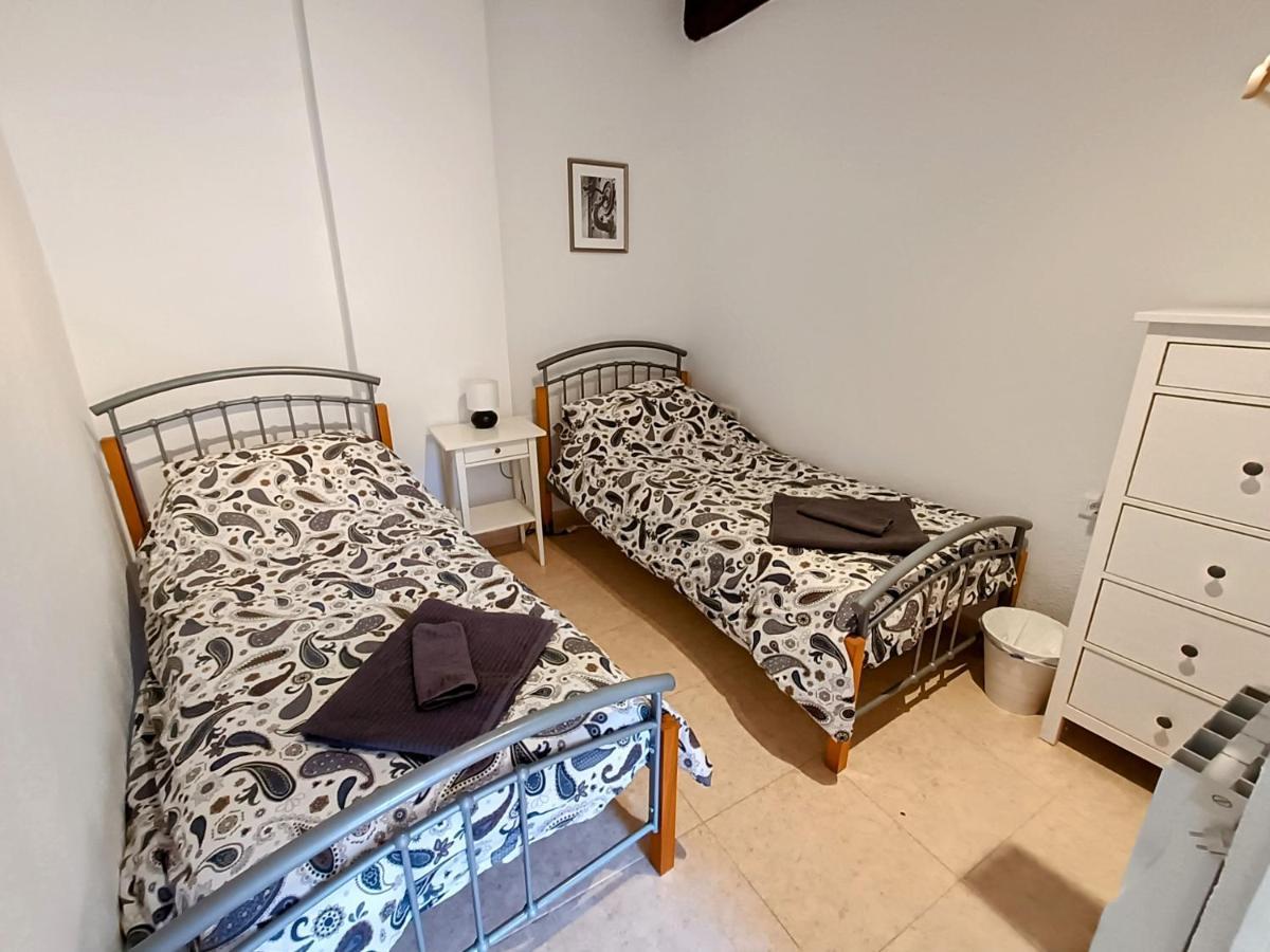 Casa En La Valleta Holiday home Ginestar